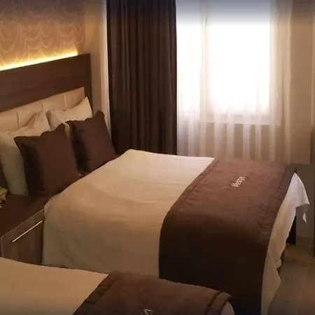 Vesta Hotel 3*