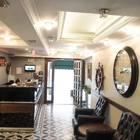 Vesta Hotel 3*